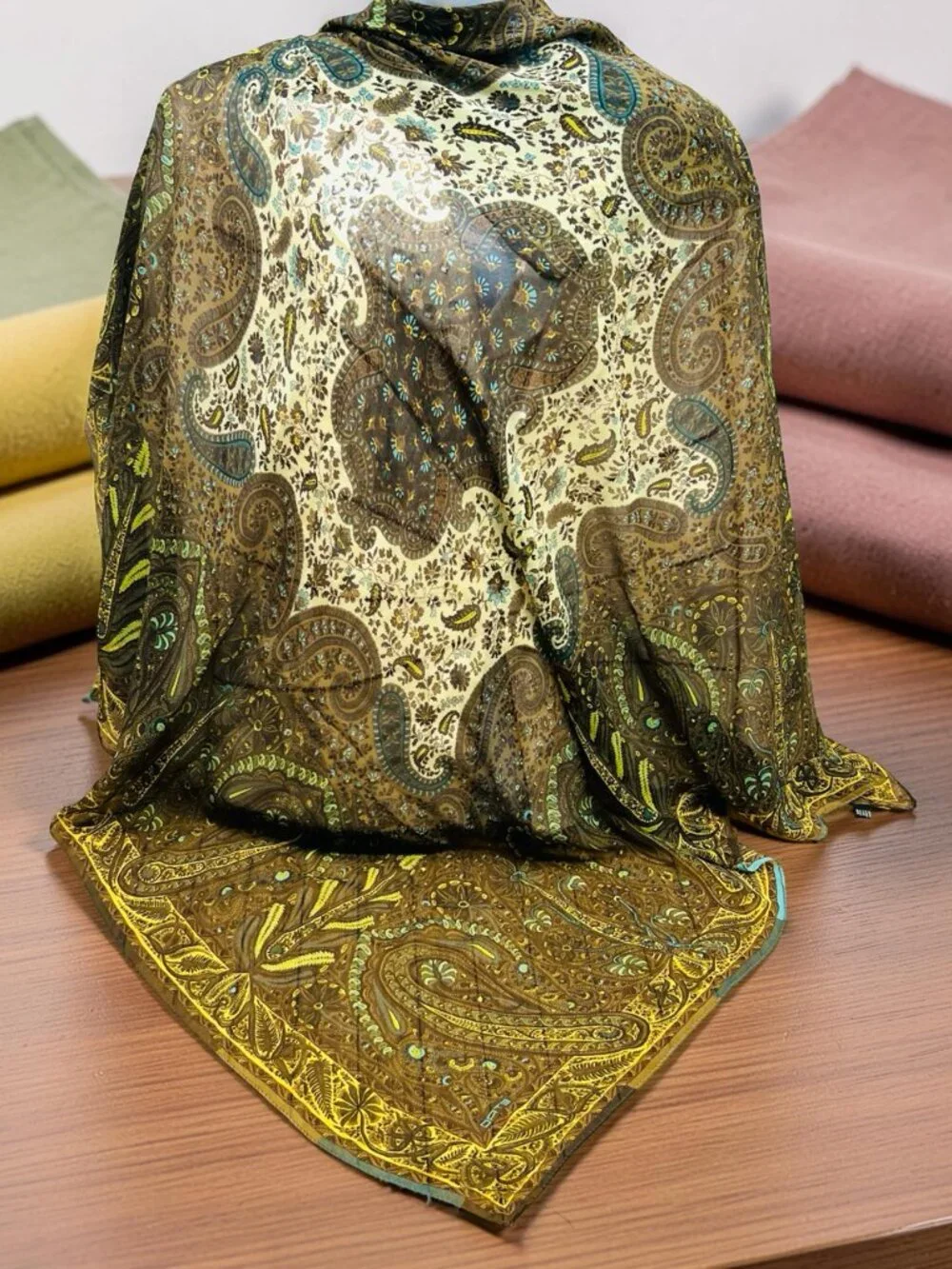 Vintage ETRO 100% Silk Chiffon Lg 44